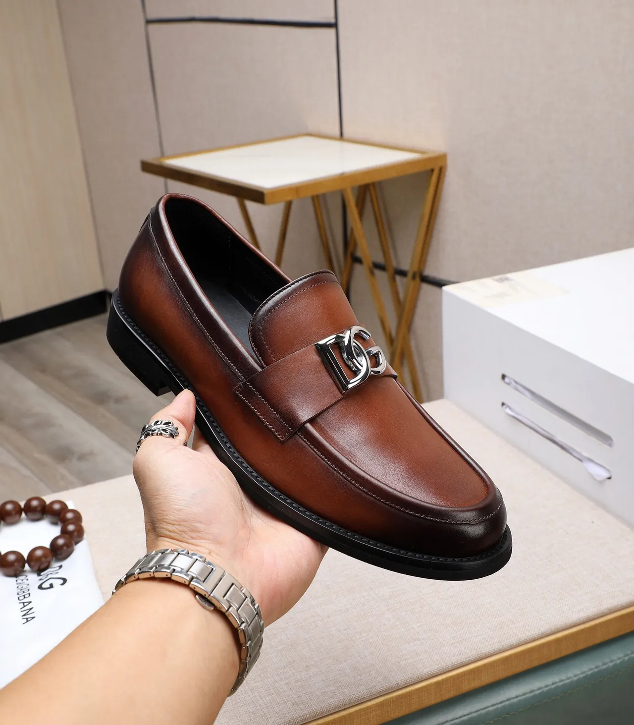 Dolce & Gabbana DG Buckle Loafer Mocasines de cuero marrón para hombres 5
