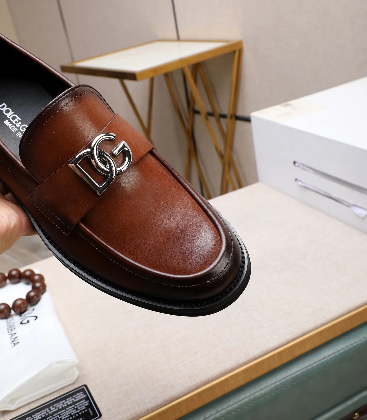 Dolce & Gabbana DG Buckle Loafer Mocasines de cuero marrón para hombres 8