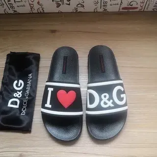 Dolce & Gabbana I Love D&G chaussons noirs à glisser