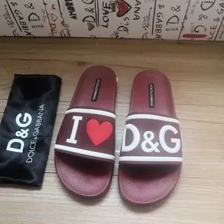 Dolce & Gabbana I Love D&G bordeaux Logo chausson