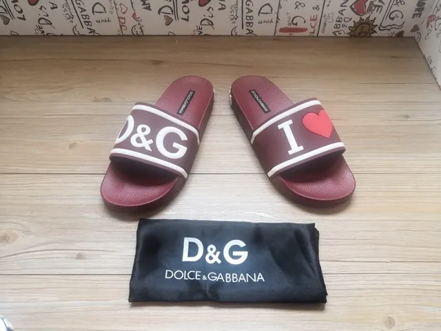Dolce & Gabbana I Love D&G বারগান্ডি Logo স্লিপার 4