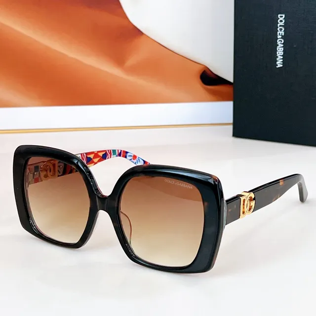 Dolce & Gabbana Black Gold Square Oversized Frame Acetate Construction Sunglasses 2