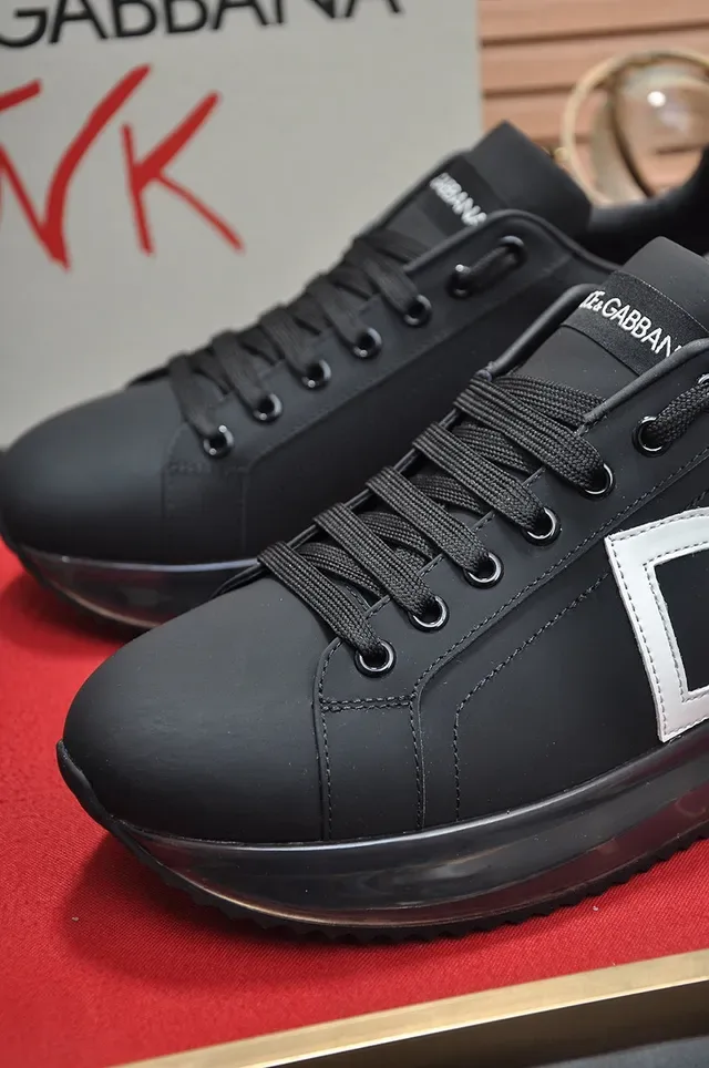 Dolce & Gabbana DG Logo 黑白生活方式运动鞋 3