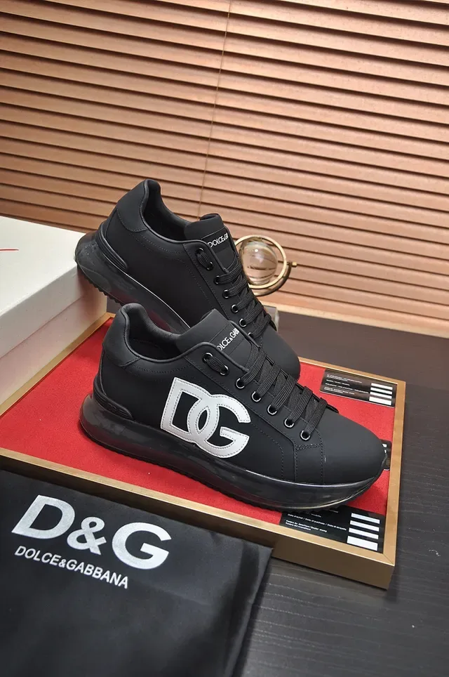 Dolce & Gabbana DG Logo 黑白生活方式运动鞋 4