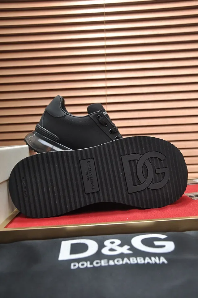 Dolce & Gabbana DG Logo 黑白生活方式运动鞋 5