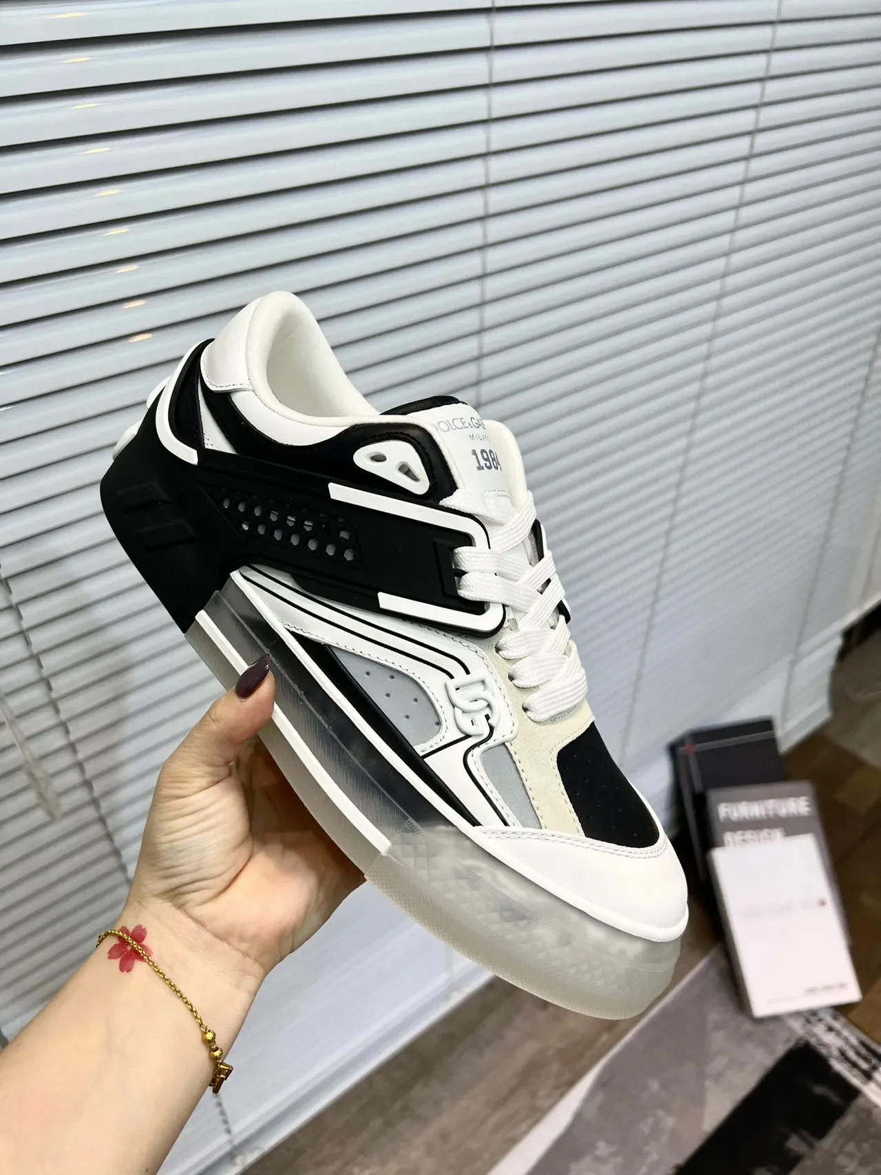 Dolce & Gabbana White Black Mixed-Material Upper Perforated Leather Panels Sneakers 6