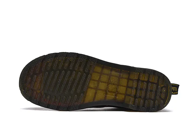 Dr. Martens 1460 কালো মসৃণ চামড়া হলুদ সেলাই মার্টিন বুটস 6