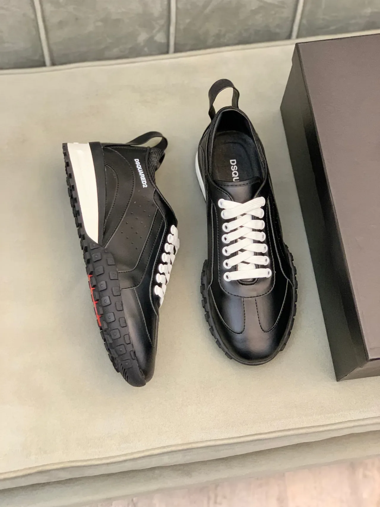 Dsquared2 ICON Black and White Lifestyle Sneakers 6
