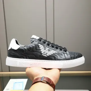 Emporio Armani Negro Blanco Cuero Texturizado Parte Superior Contraste Suela Media Sneakers Lifestyle