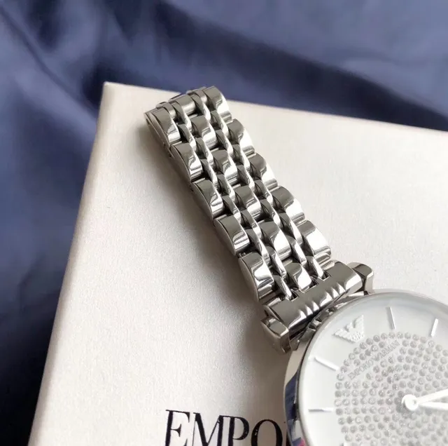 Emporio Armani Montre Classique Argent Blanc Acier Inoxydable Pavé Cristal Cadran Quartz 5