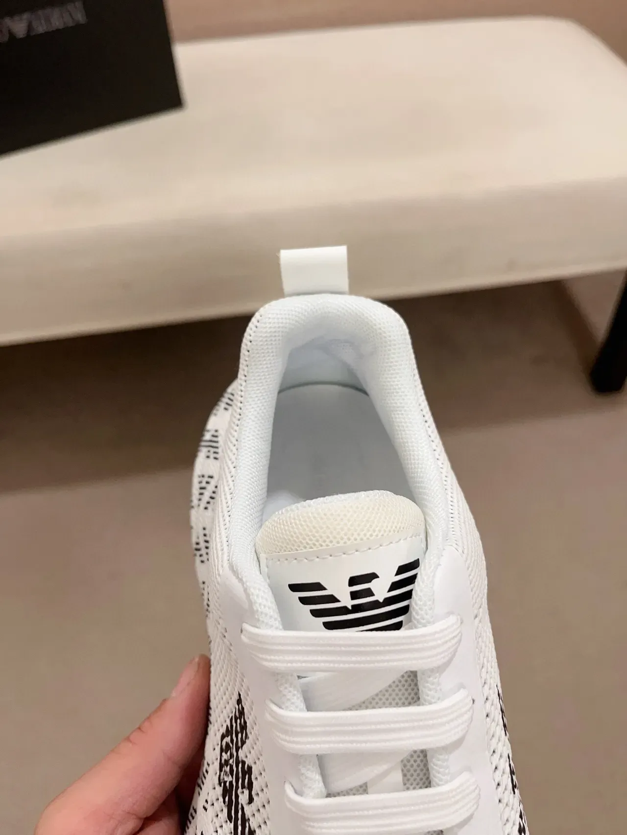 Emporio Armani Zapatillas Lifestyle de Punto con Monograma y Logo de Águila 6