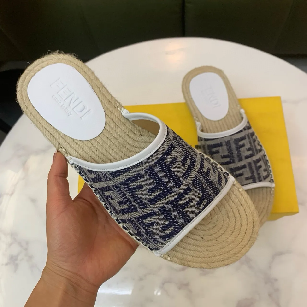 Fendi 米色海军蓝 FF Monogram Jacquard Strap Woven Jute Espadrille Sole 拖鞋 5
