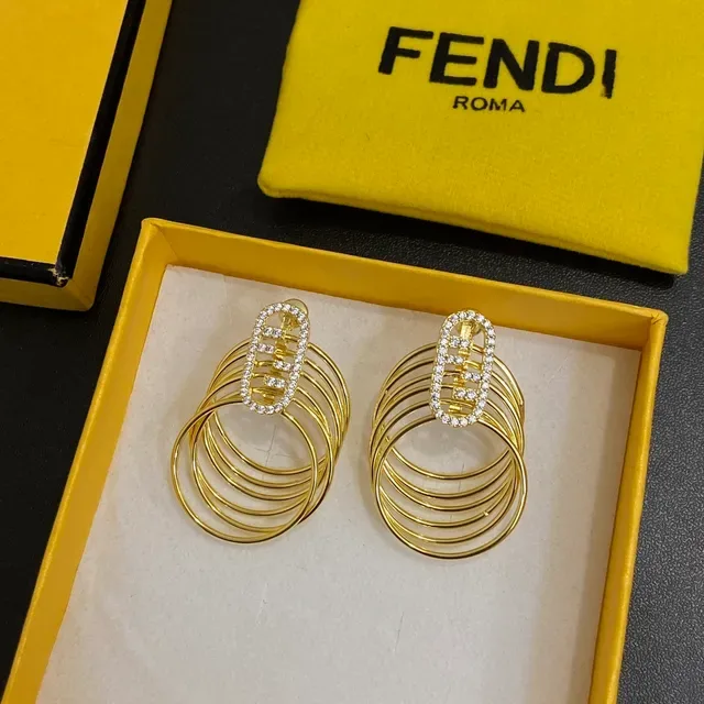 Fendi FF Logo ক্রিস্টাল মাল্টি-হুপ ইয়াররিংস 5