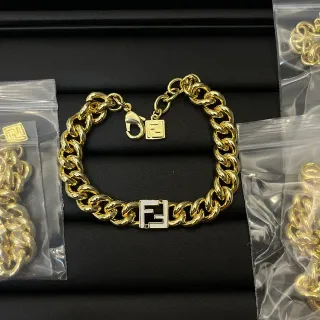 Fendi FF Logo Curb-Link Gold-Tone 手链