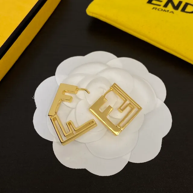 Fendi FF Logo 几何金色圈式耳环 2