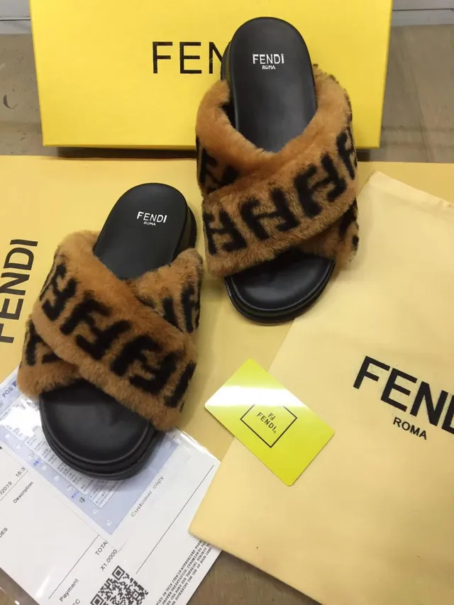 Fendi 棕黑 毛皮拖鞋 FF Monogram 拖鞋 4