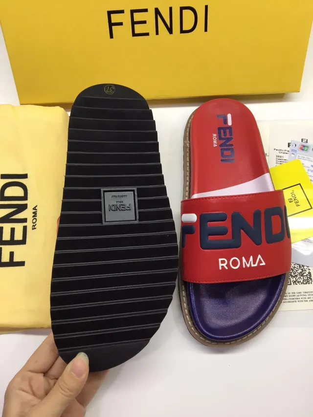 Fendi Roma Red Navy Logo-Print Strap Two-Tone Leather Upper Slippers 4