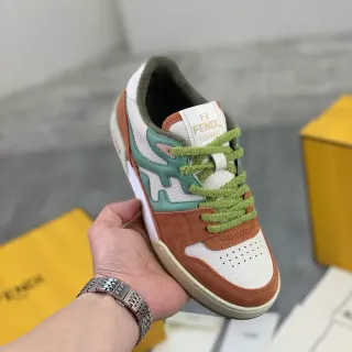 Fendi 白棕 多面板皮革和麂皮 抽象绿色覆盖 运动鞋