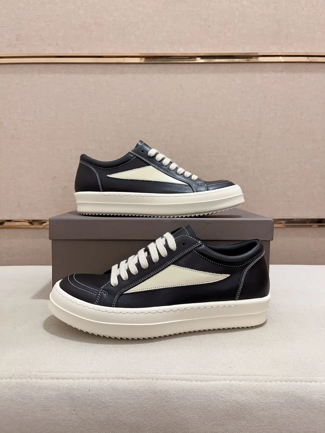 Black and Cream Leather Platform Sneaker 7