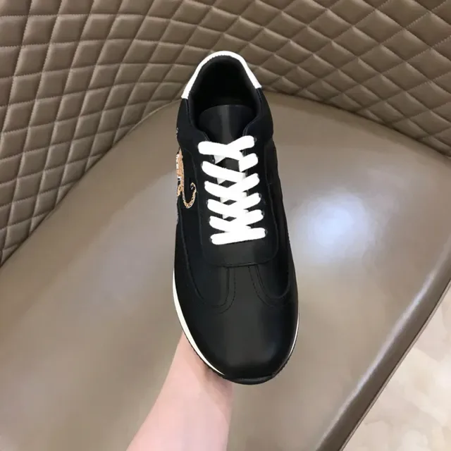 Black and White Leopard Graphic Leather Sneaker 4