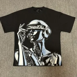Camiseta negra con estampado gráfico de ilustración de robot plateado metálico