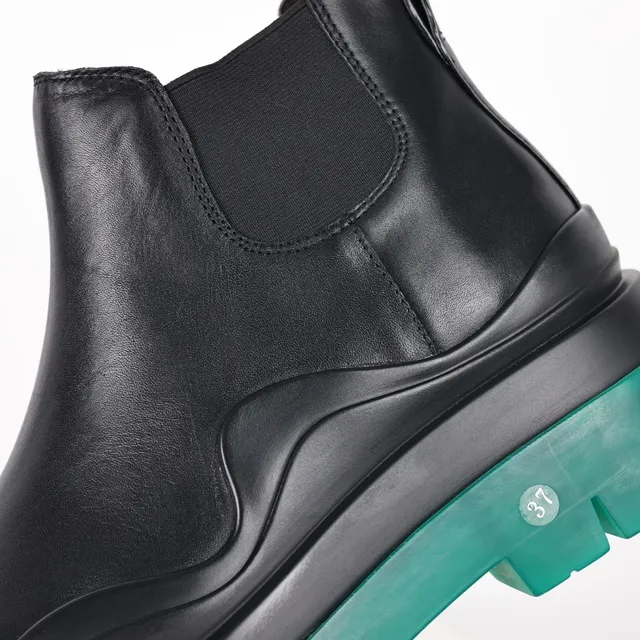 Black Green Smooth Leather Upper Elastic Side Panels Chelsea Boots 6