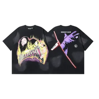 Camiseta preta oversized com estampa gráfica frente e verso