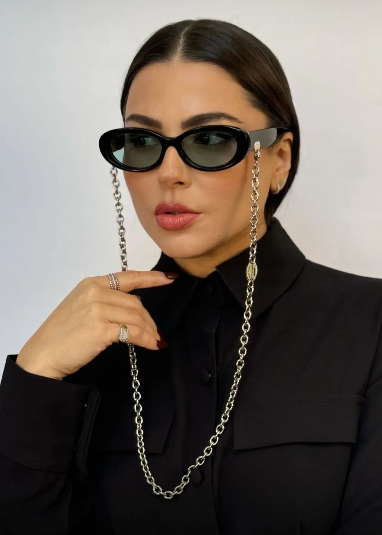 Black Silver Oval-Shaped Frame Thin Sunglasses 9