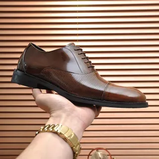 Chaussures Oxford à deux tons marron noir avec embout cap