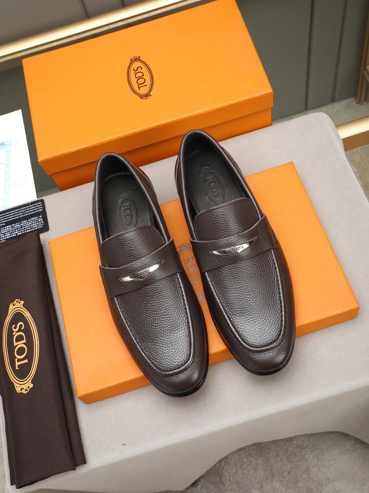 Brown Black Pebbled Leather Penny Strap Loafer 2