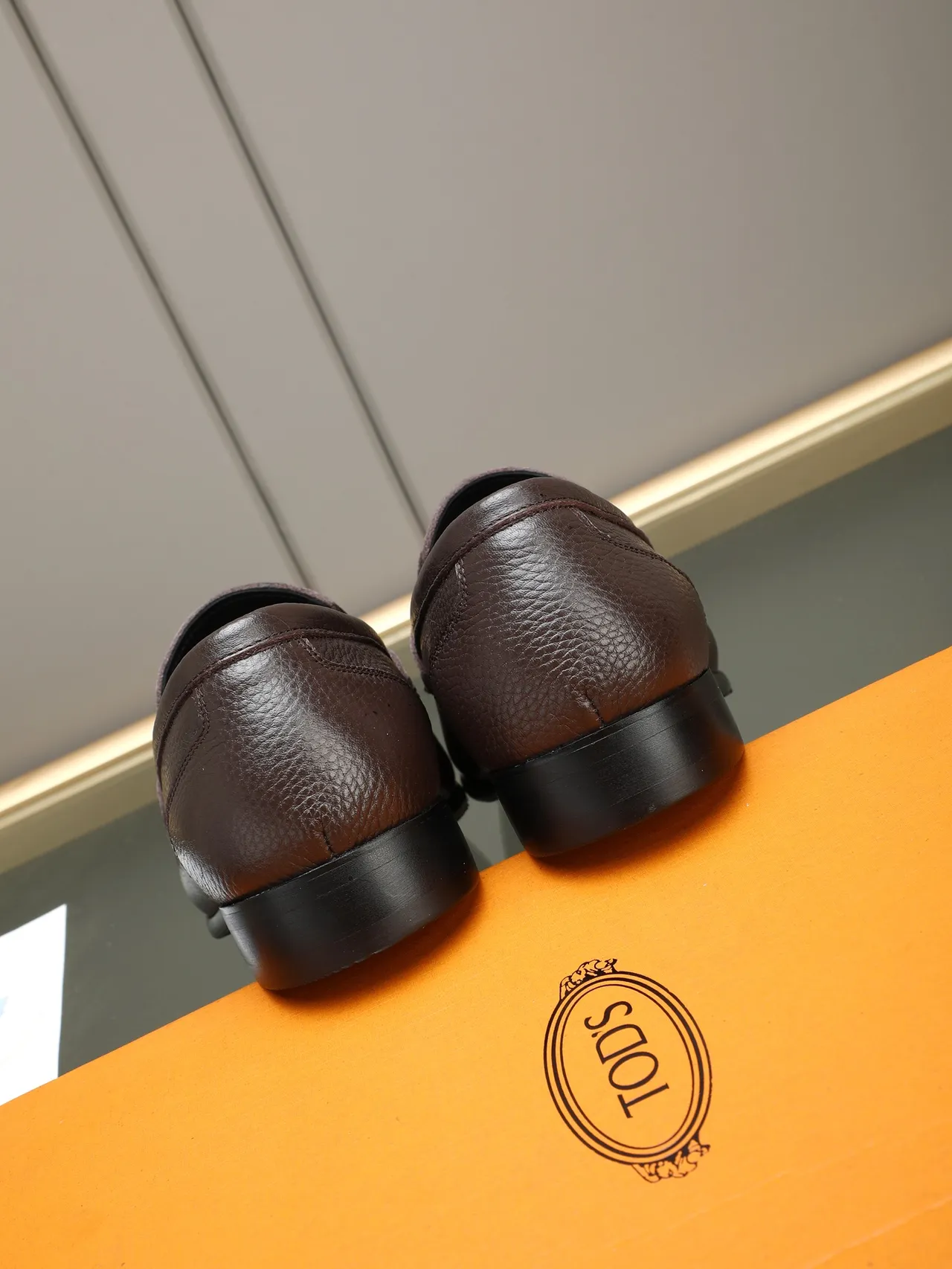 Brown Black Pebbled Leather Penny Strap Loafer 3