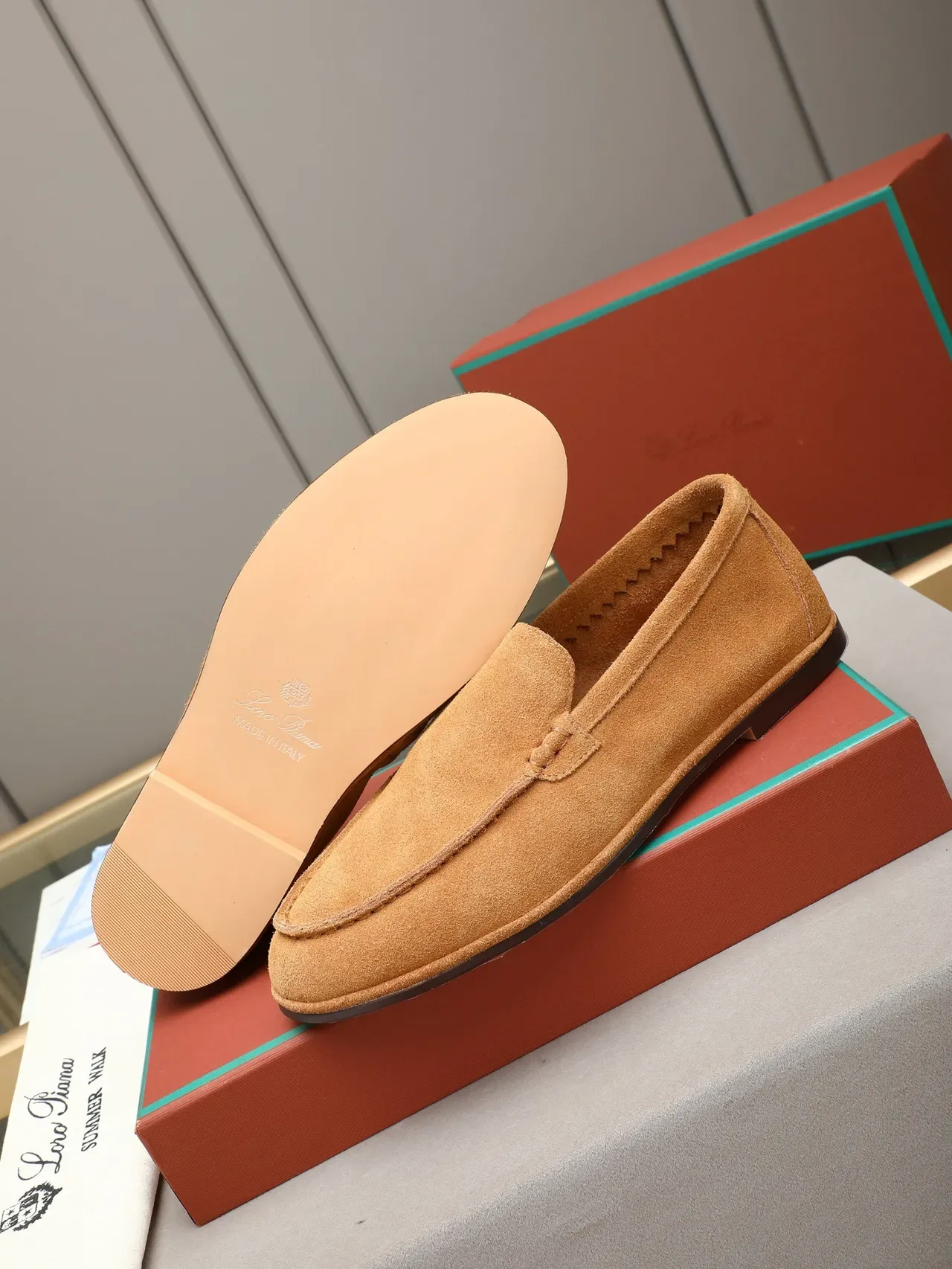 Brown Suede Upper Moc-Toe Stitching Loafer 4