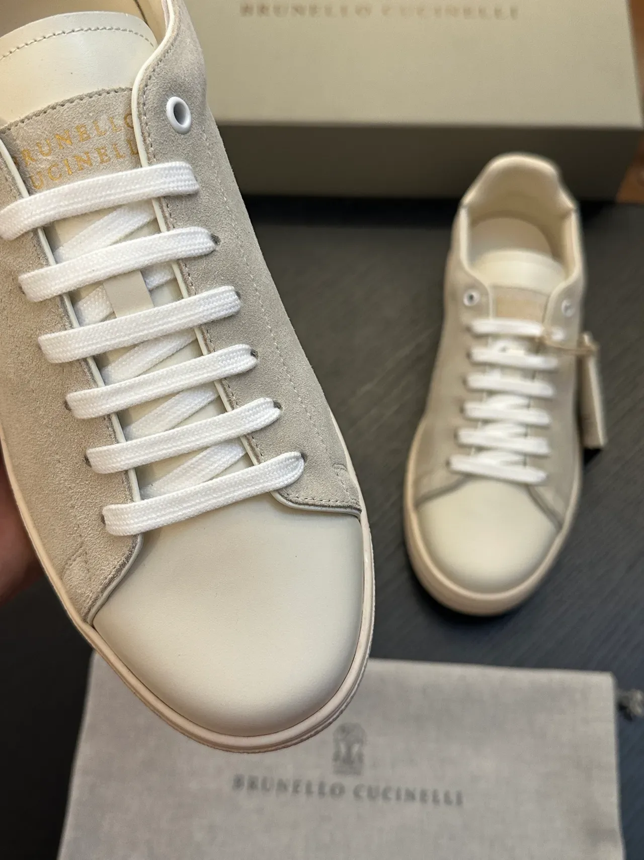 Brunello Cucinelli বেইজ স্যুয়েড এবং ক্রিম লেদার লাইফস্টাইল স্নিকার্স 6