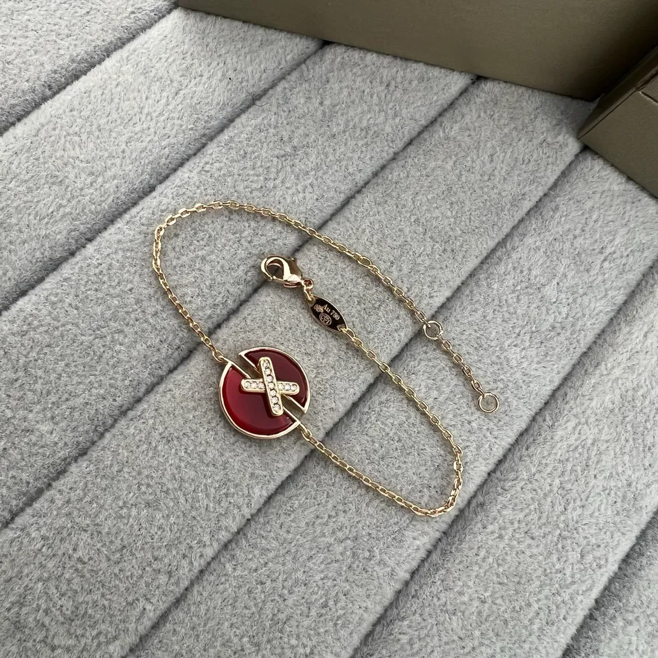 CHAUMET Liens أساور سلسلة ذهبية بإنمل دائري وماس X 3