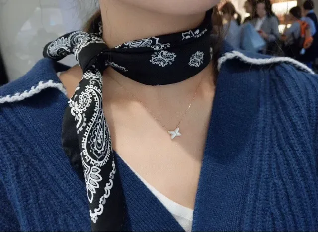 CHAUMET Pingente de Cruz em Forma de X em Madrepérola 9