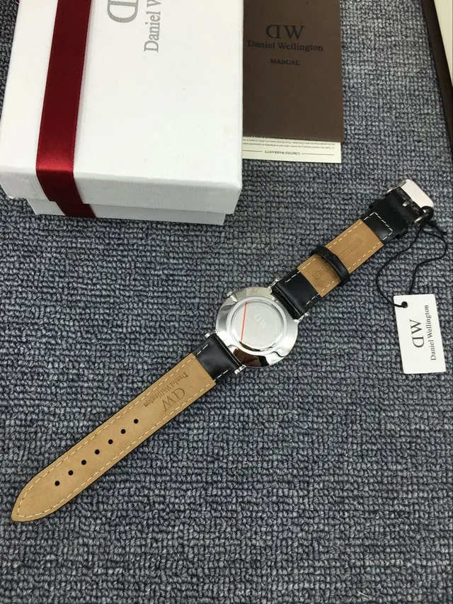 Daniel Wellington White Black Minimalist Dial Crystal Hour Markers Quartz Watch 2