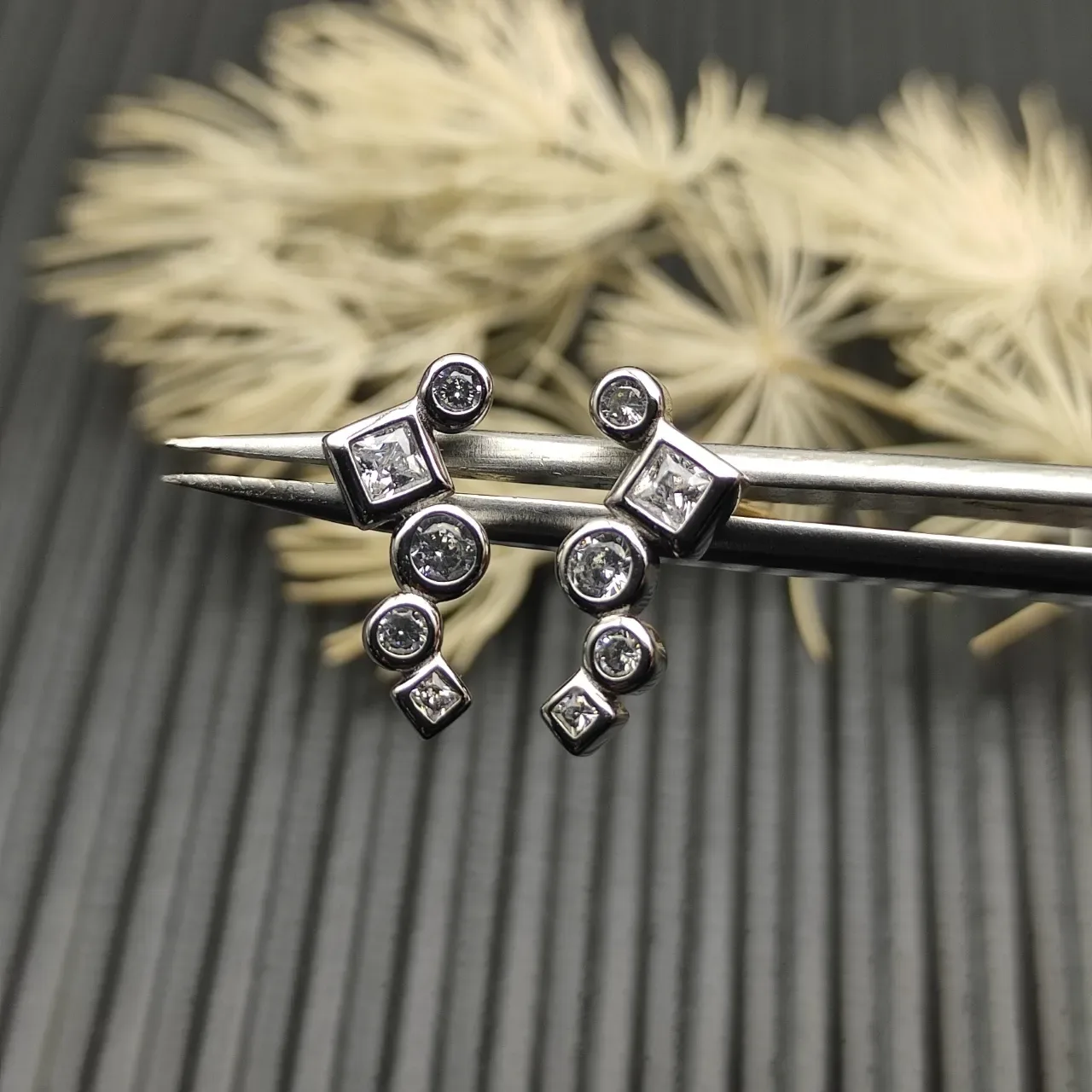 David Yurman Asymmetrical Cluster Stud Earrings 2
