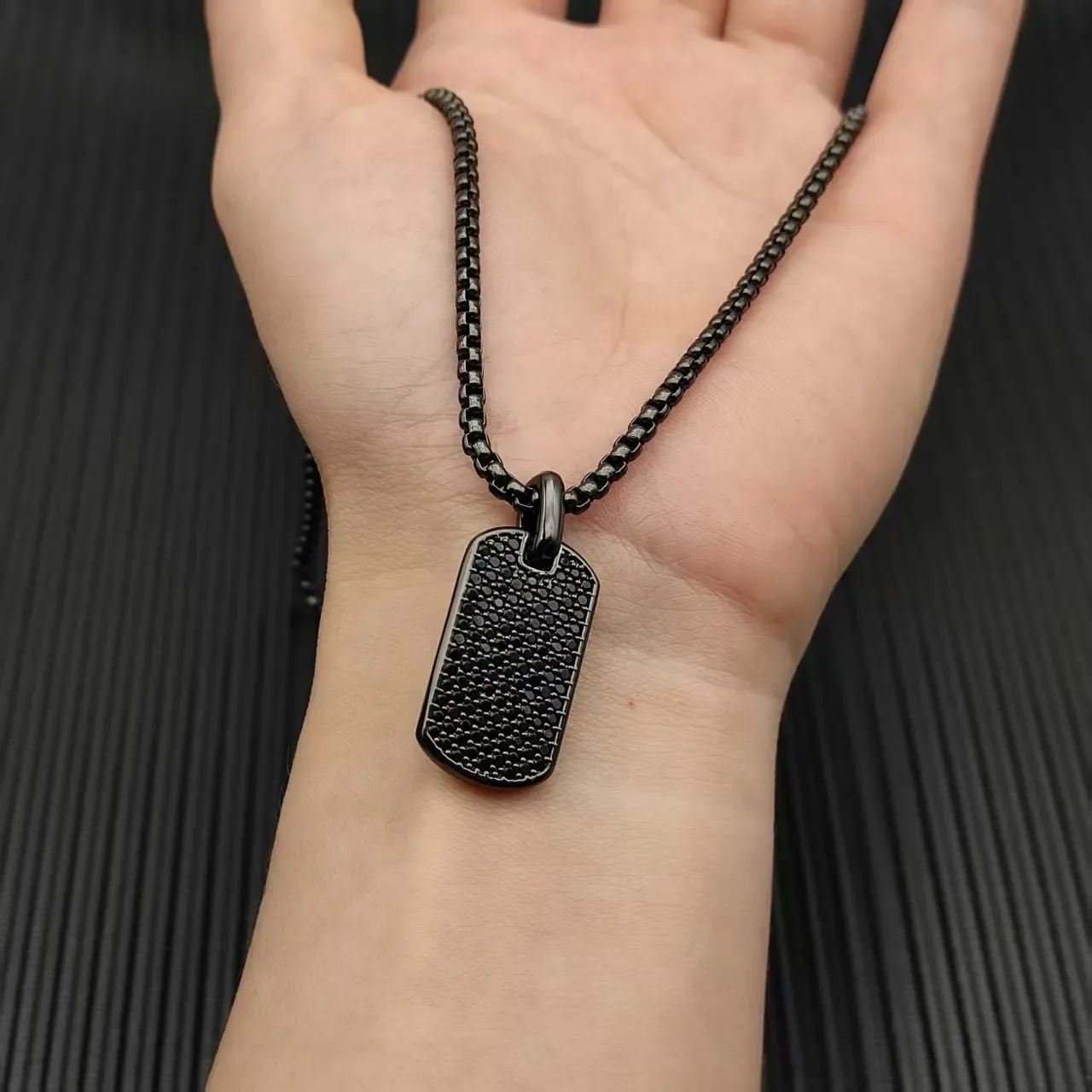 David Yurman Black Beige Dog Tag Silhouette Pavé-Set Stones Necklace 6