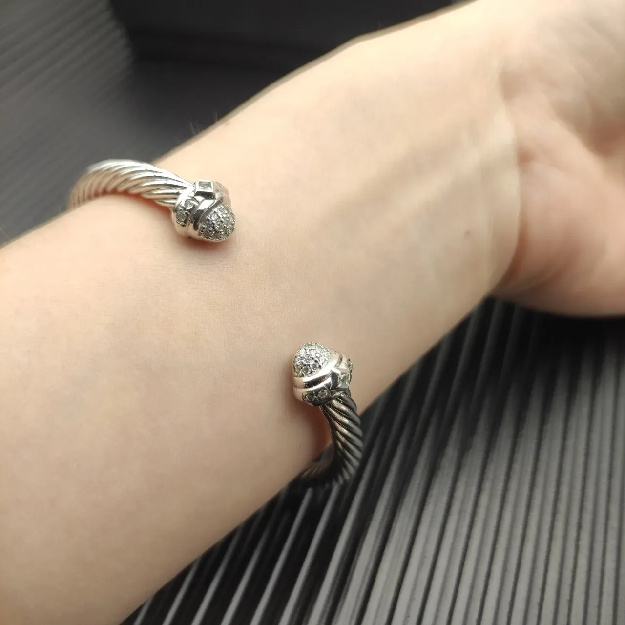 David Yurman Cable Classics Silver Beige Twisted Pavé Diamond End Caps Bracelet 7