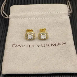 David Yurman أقراط إبرية ذهبي اللون قصة كوشن بافيه هالو