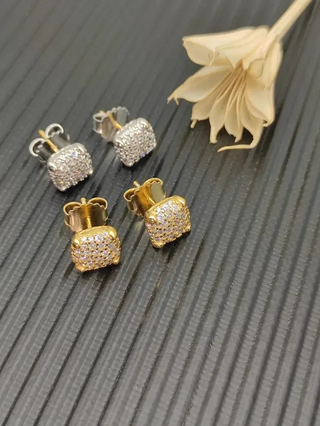 David Yurman Gold-Tone Pavé Square Stud Earrings 6