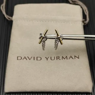 David Yurman نقشة العقدة سلسلة ثنائية اللون أقراط معلقة