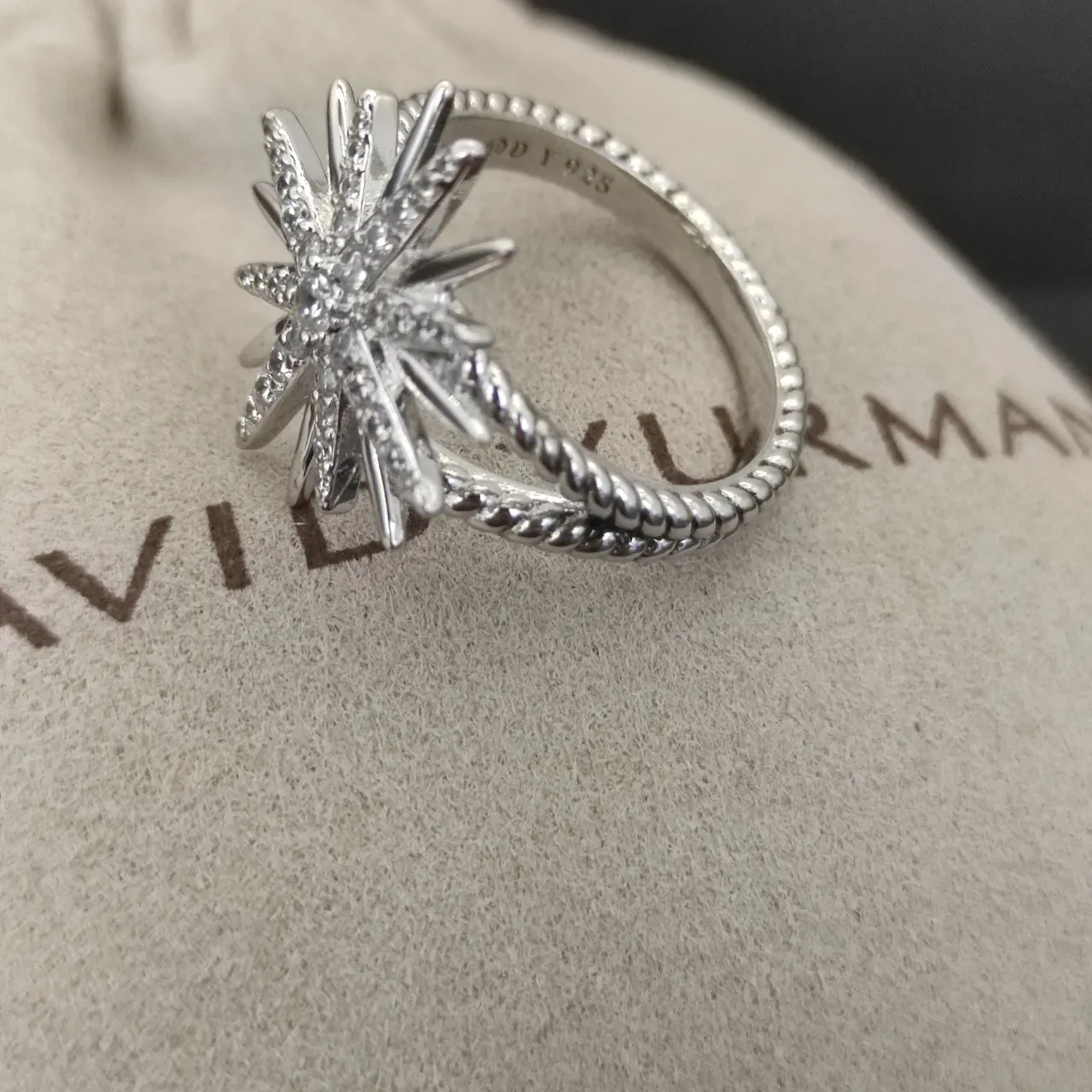David Yurman Starburst Silver Beige Motif Pavé-Set Stones Ring 7
