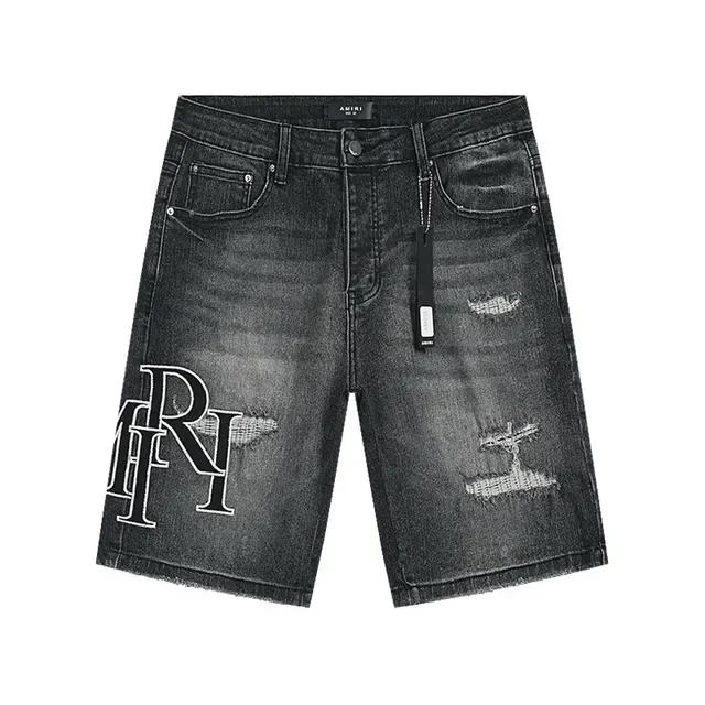 Shorts de denim distressed con lavado oscuro y bordado monograma 2