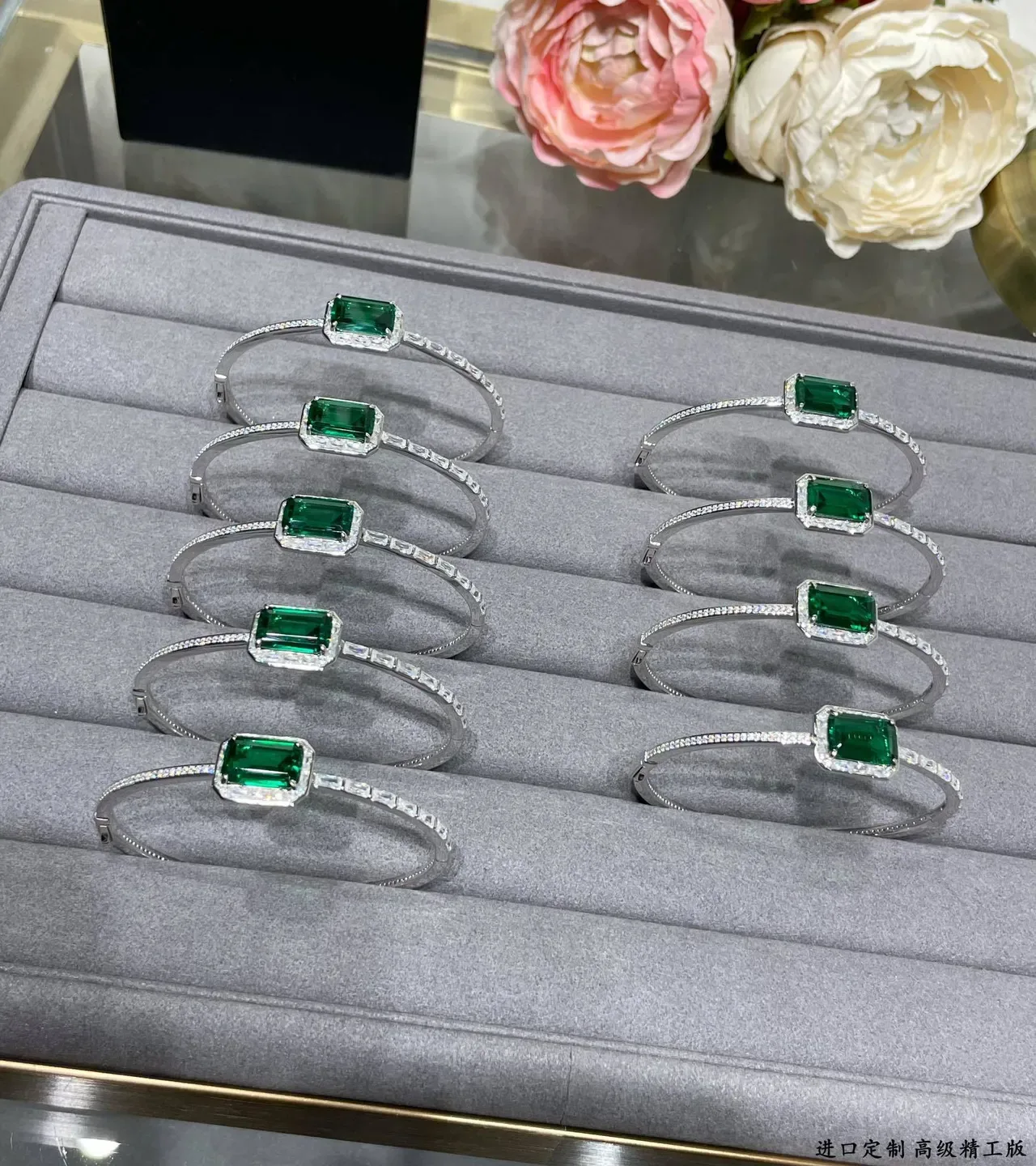 Emerald-Cut Green Gemstone Pavé Diamond Hinged Bangle Bracelet 8