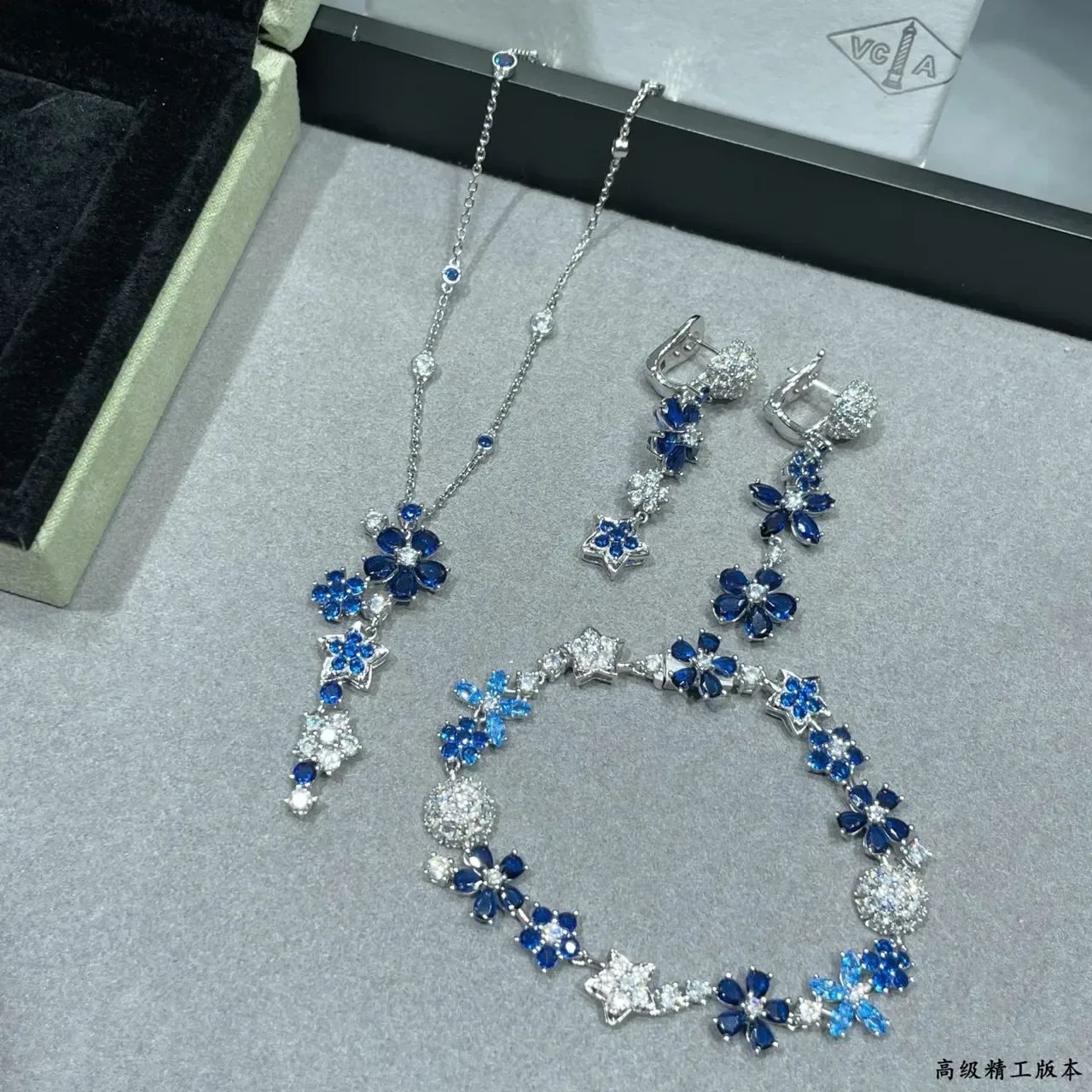 Floral and Star Motif Blue and Clear Stone Bracelet 3