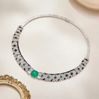 Collier Choker Cabochon Pavé Géométrique