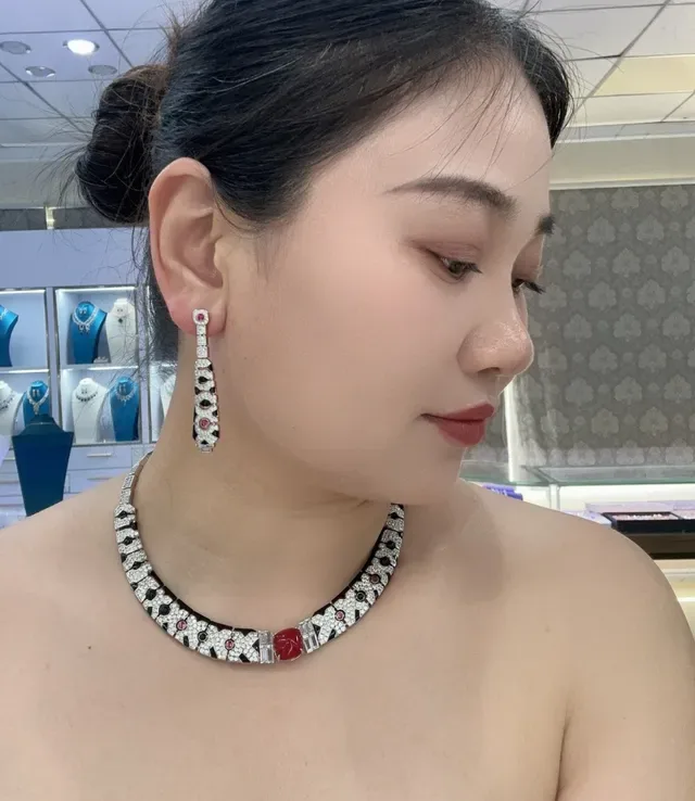 Geometric Pavé Cabochon Choker Necklace 6