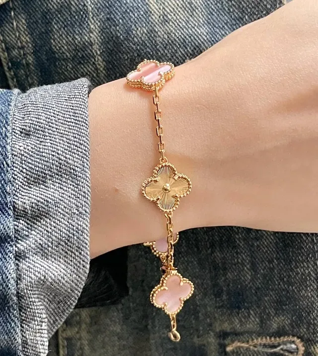 Gold Pink Chain Four-Leaf Clover Charms Bracelet 8