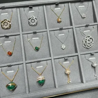 Collier Pendants Floraux Or et Argent Gemmes
